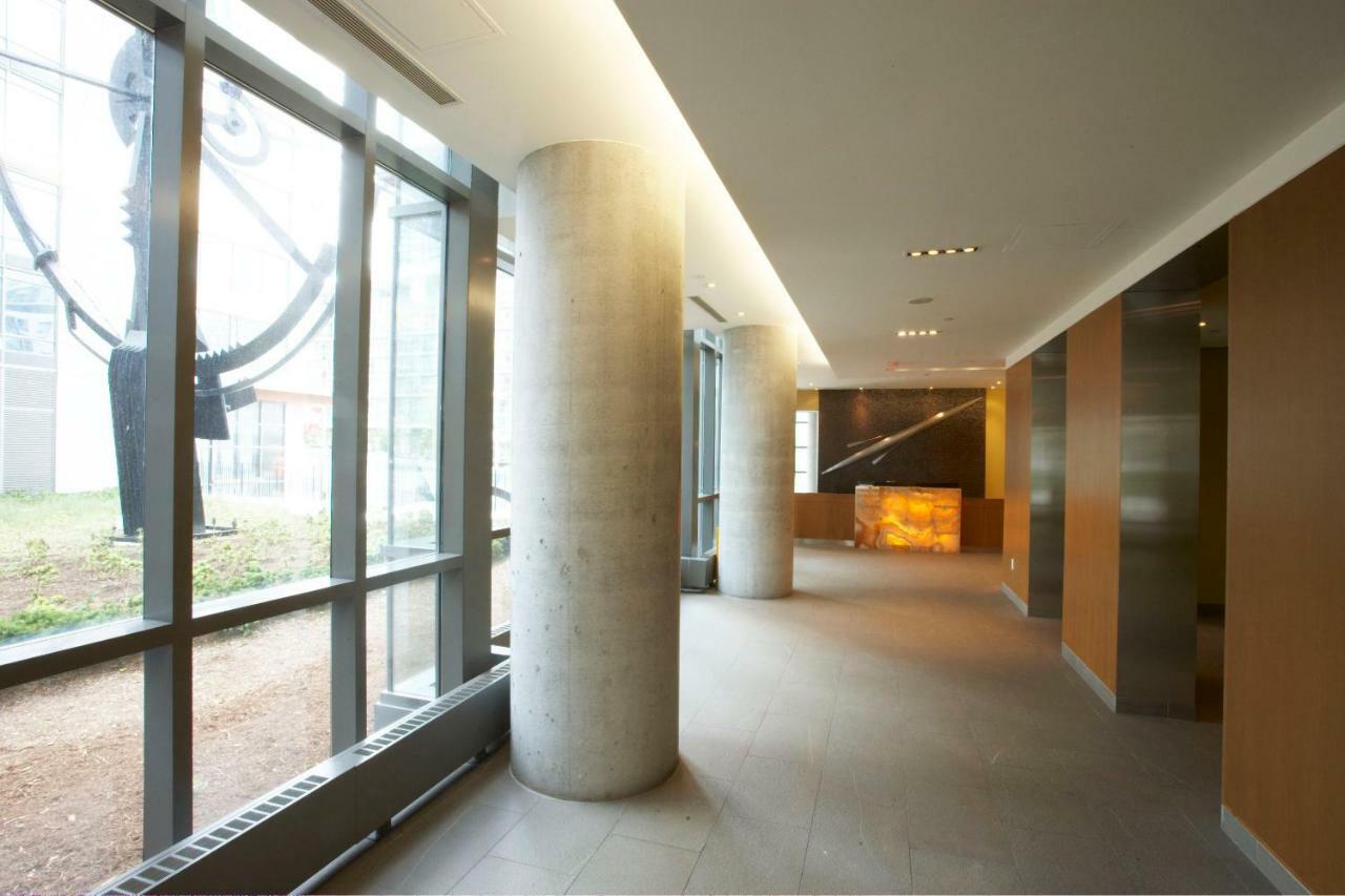 Micasa Suites - Stylish Condo By Cn Tower Торонто Екстериор снимка